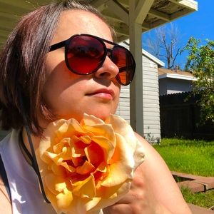 Meet your Posher, Candice